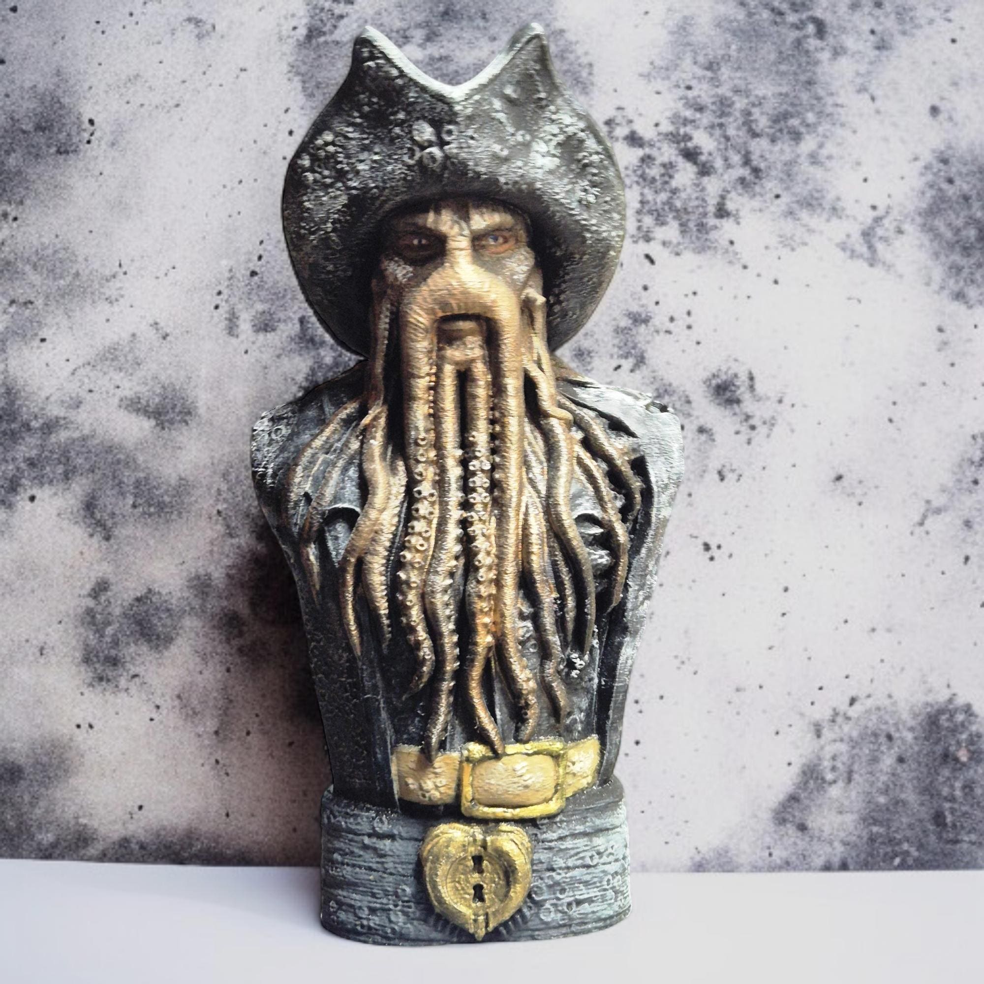 Davy Jones bust handpainted - decor home pirates of the carribien
