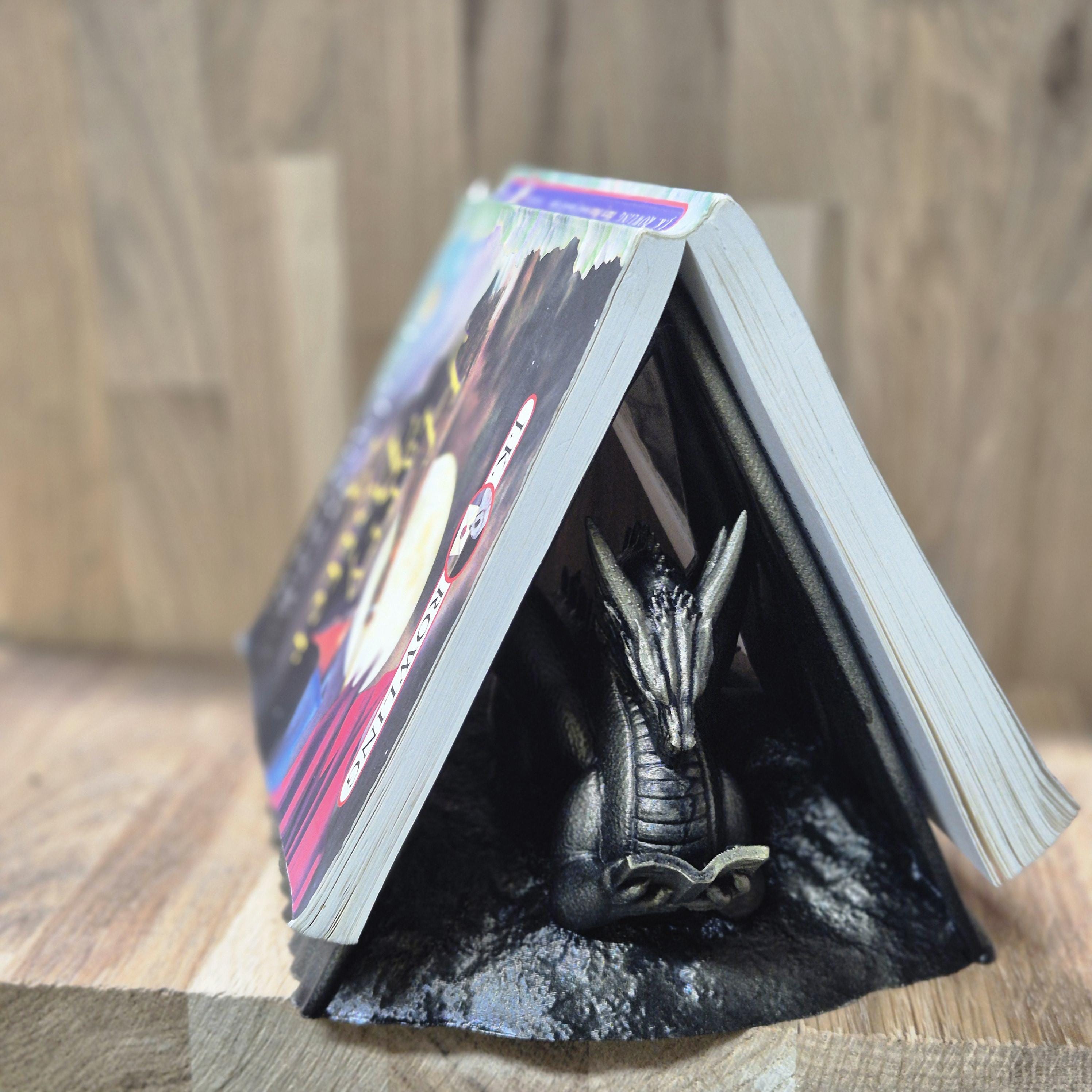 Book holder dragon - fantasy bookshelf decor onyxstorm forthwing lover gift