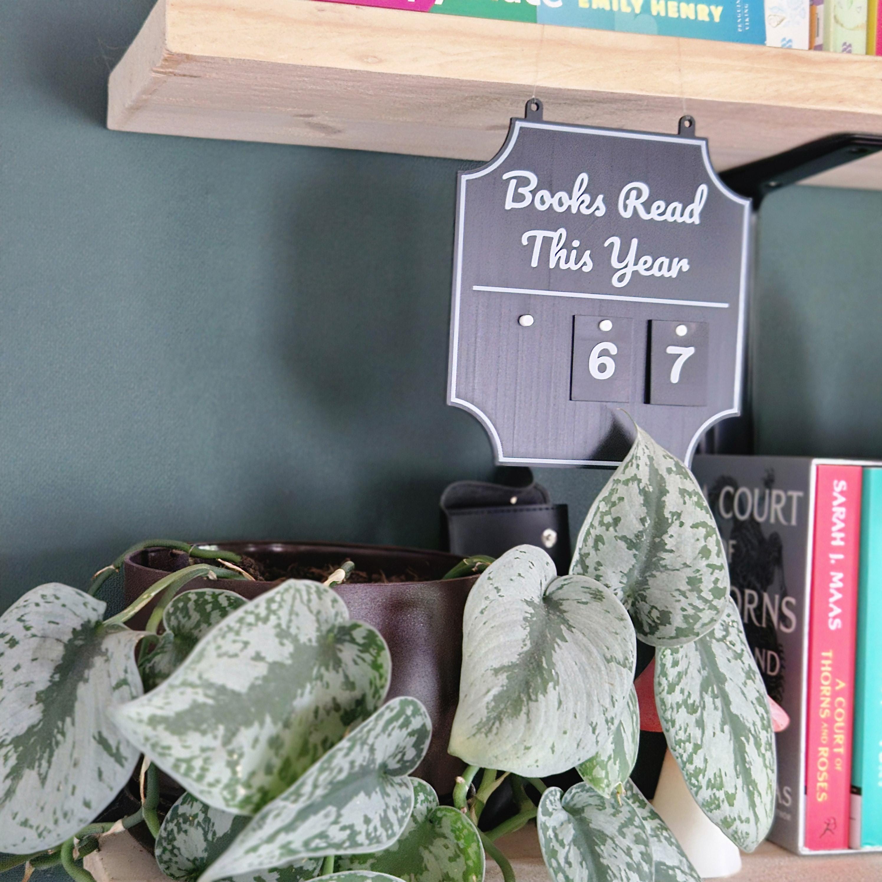 Books Read This Year Tracker – Interchangeable Number Sign for Book Lovers gift for him her