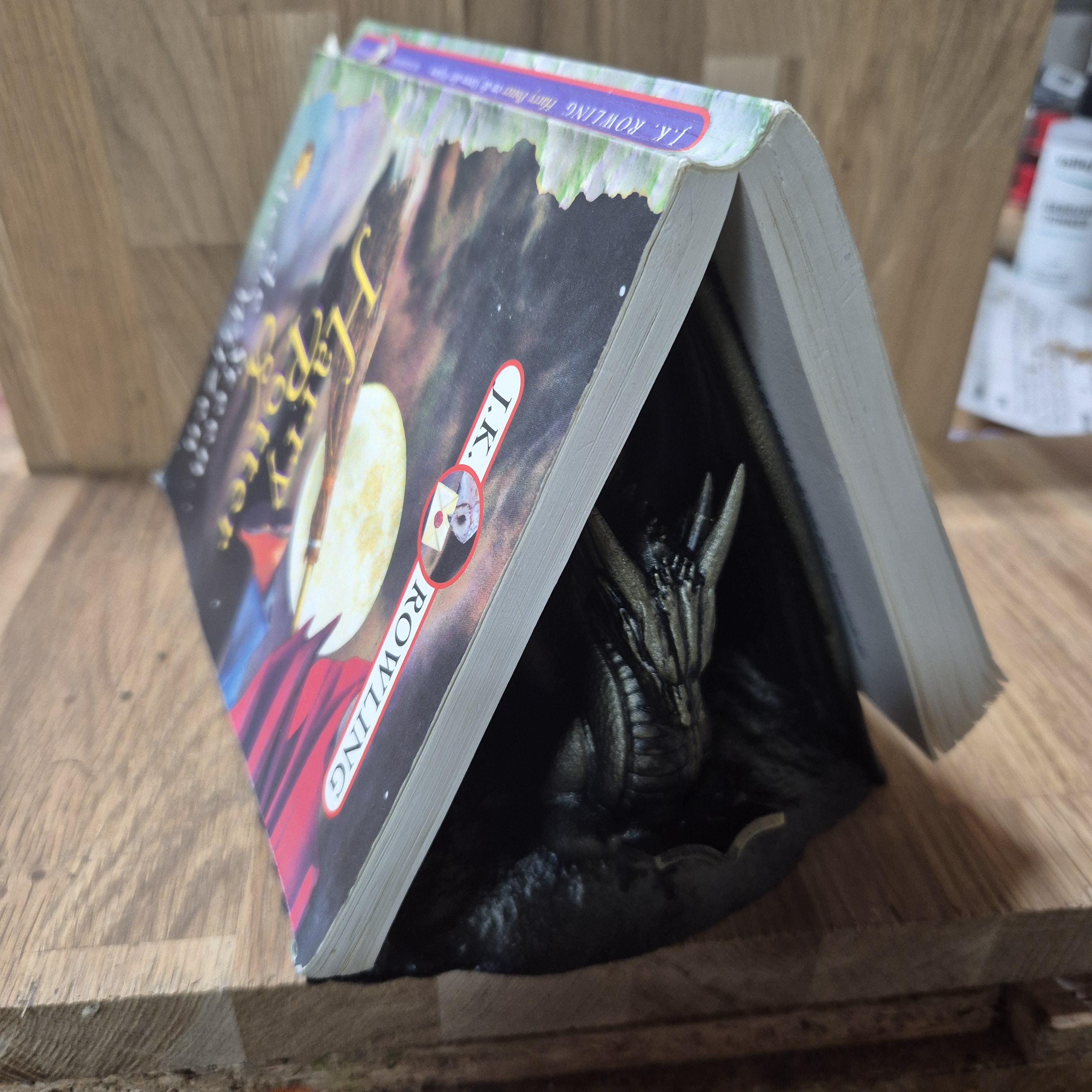Book holder dragon - fantasy bookshelf decor onyxstorm forthwing lover gift