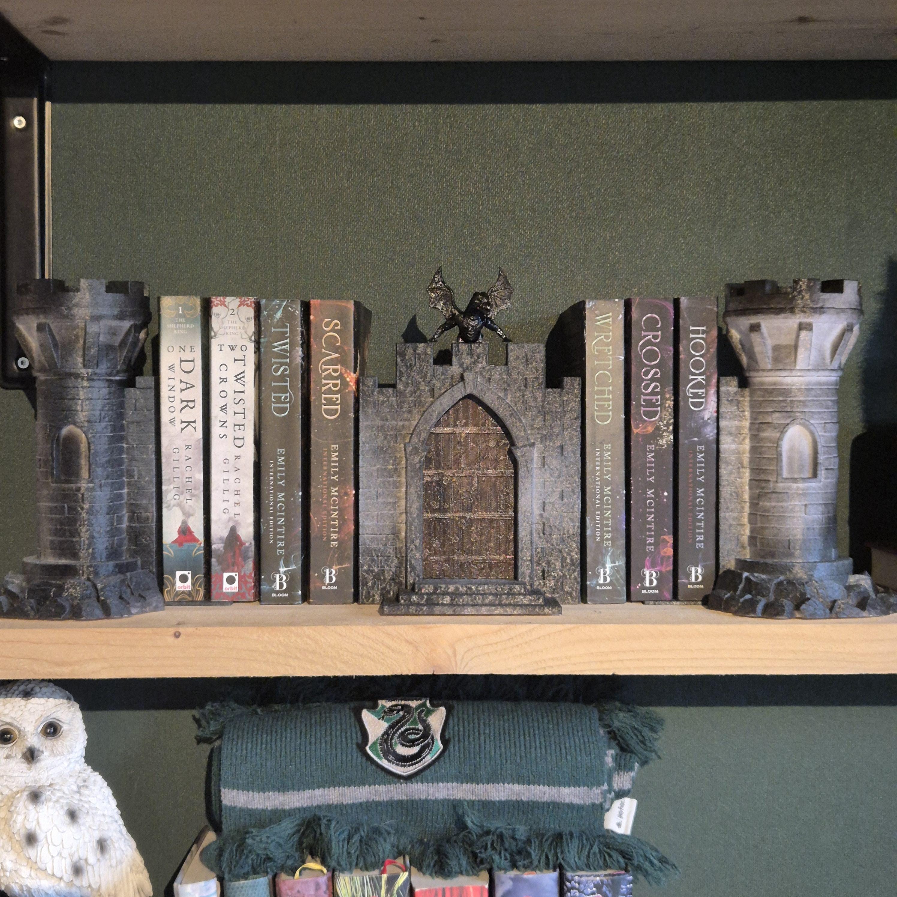 Fantasy Castle book ends & nook - DnD DM screen