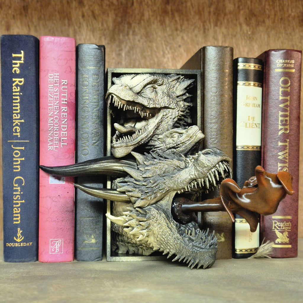 Drogon book nook | Dark Fantasy Bookshelf Decor