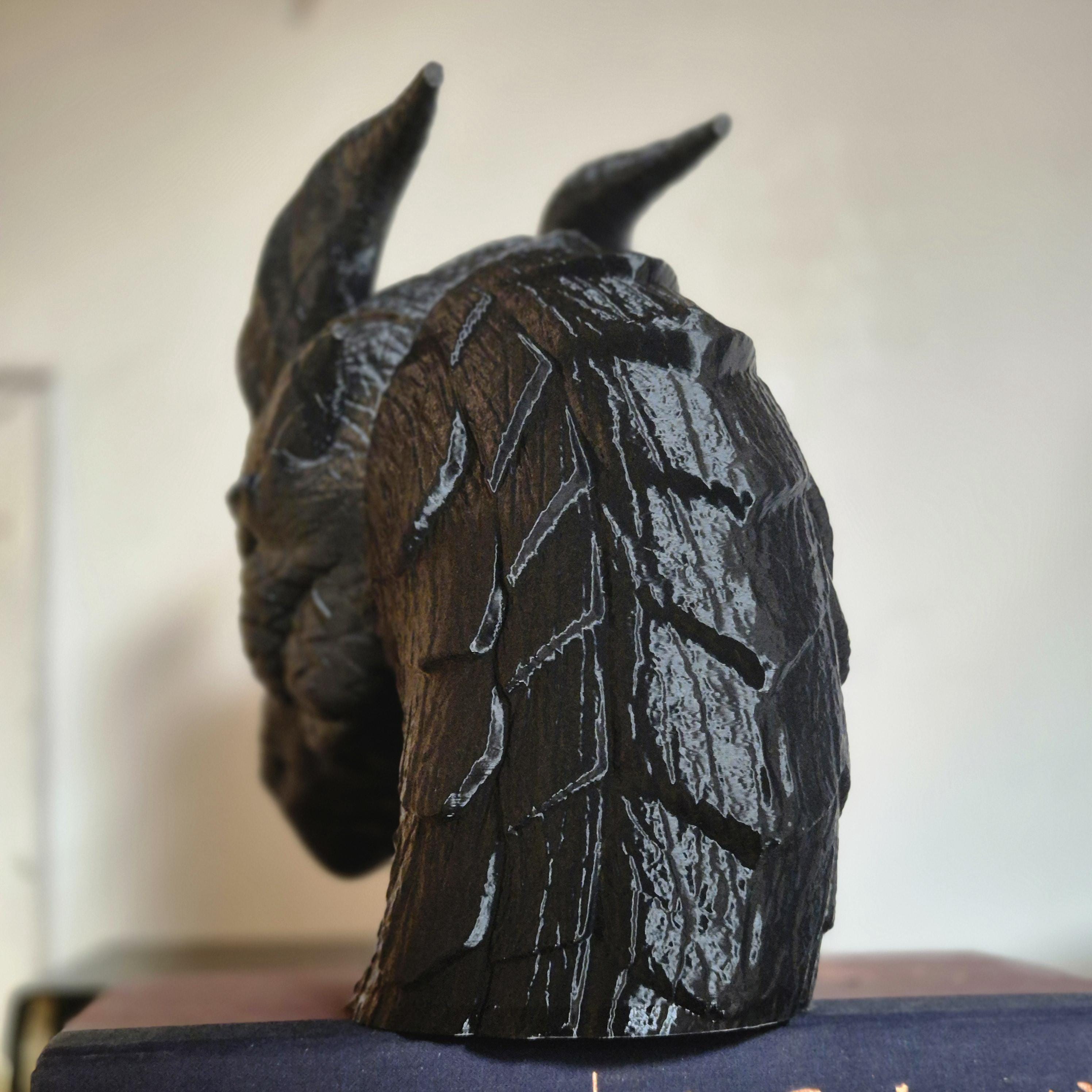 Dragon Head Phone Stand – Unique and Handcrafted