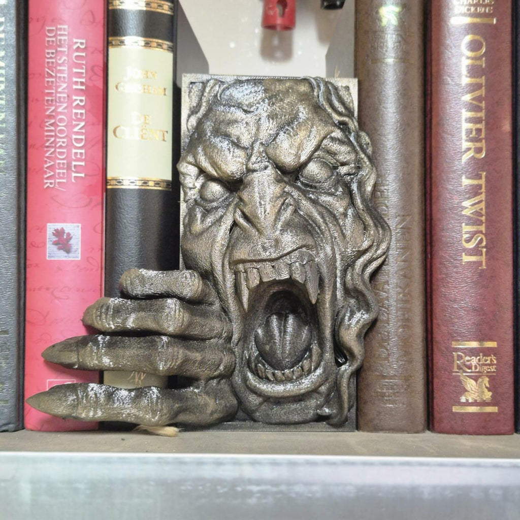 Unique Vampire Book Nook - 3D Printed bookshelf decor Vampire