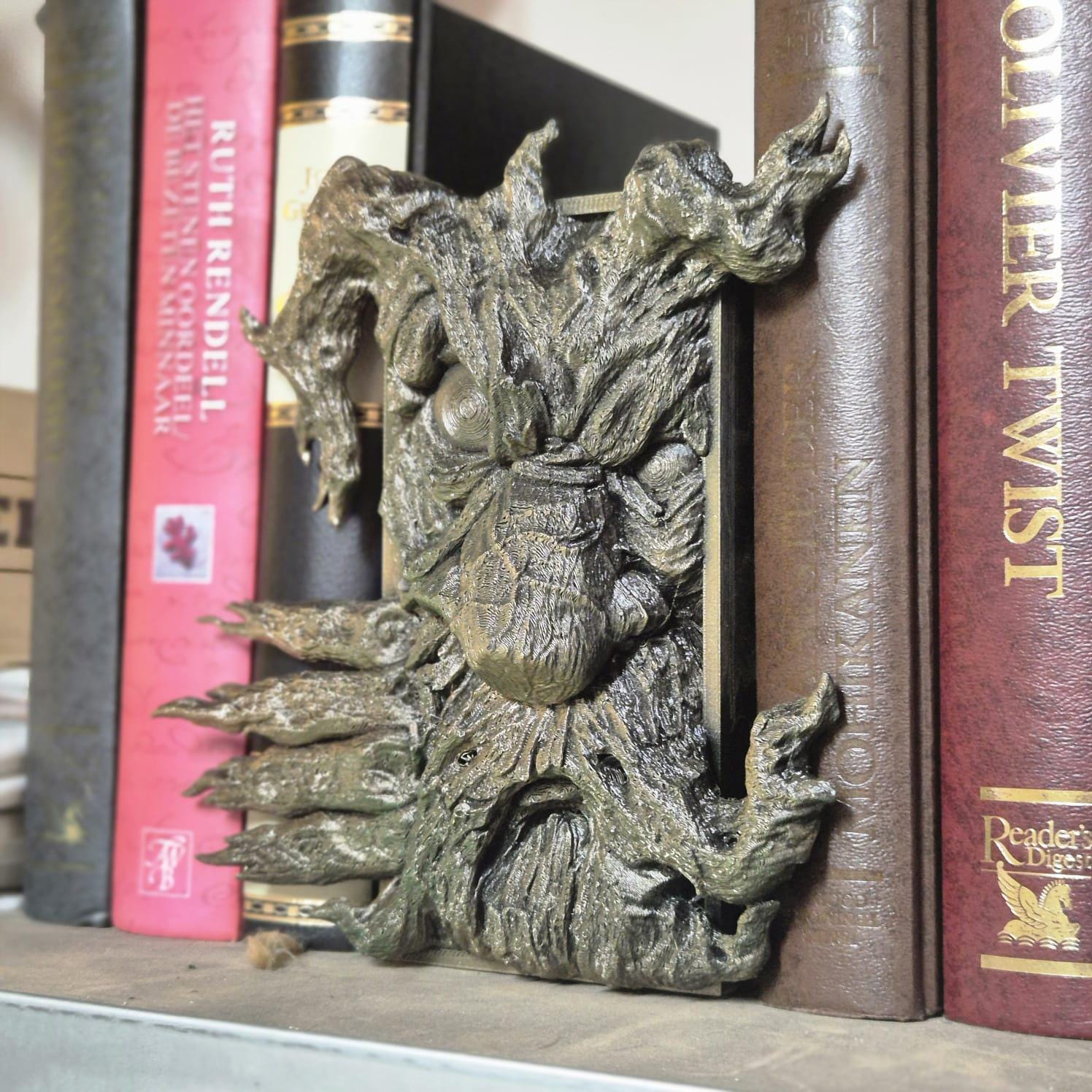 Unique Tree Book Nook - 3D Printed bookshelf decor nature