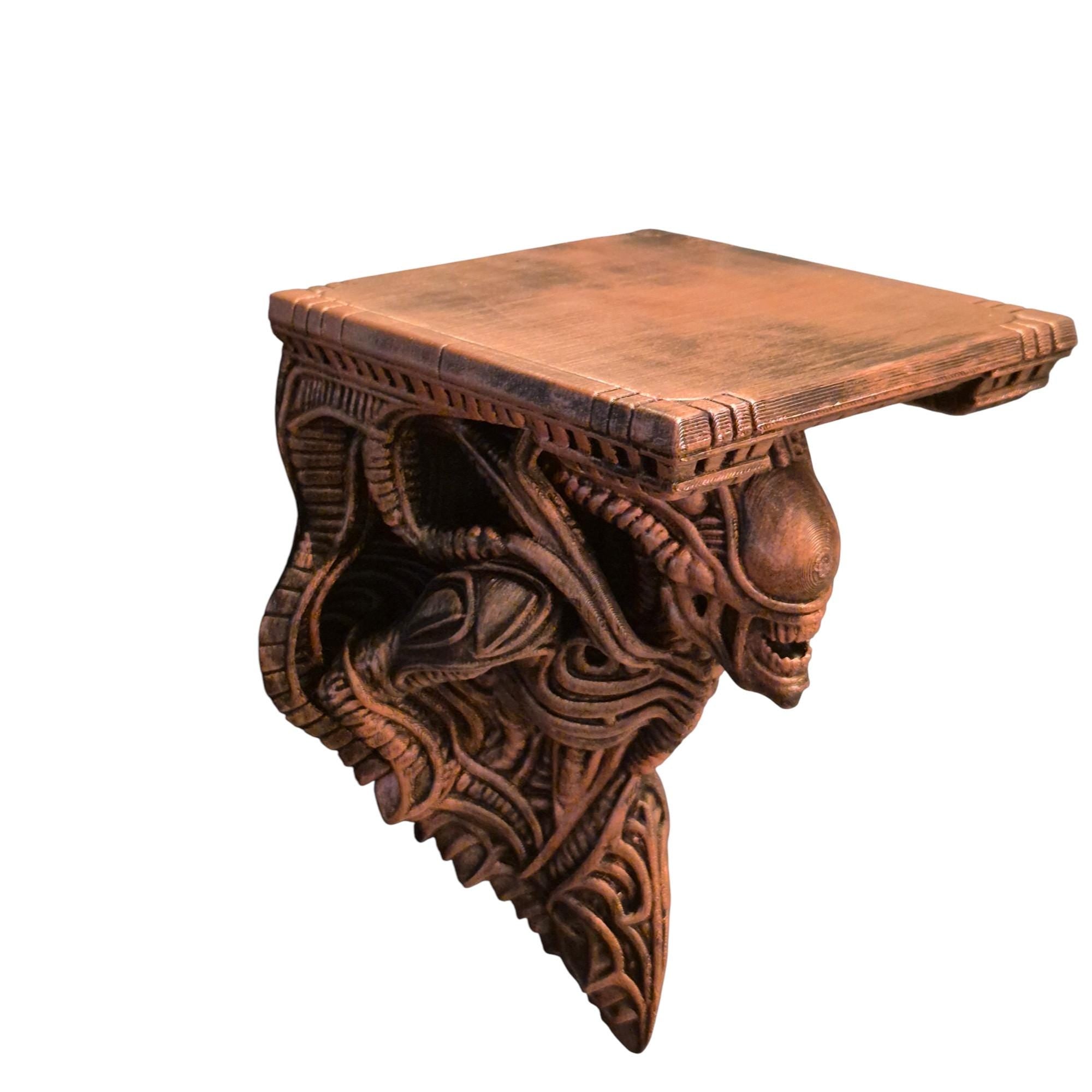 Alien Skull Wall Shelf – Biomechanical Giger-Inspired Wall Bracket – Sci-Fi Horror Shelf Decor – Gothic Xenomorph Art Sculpture