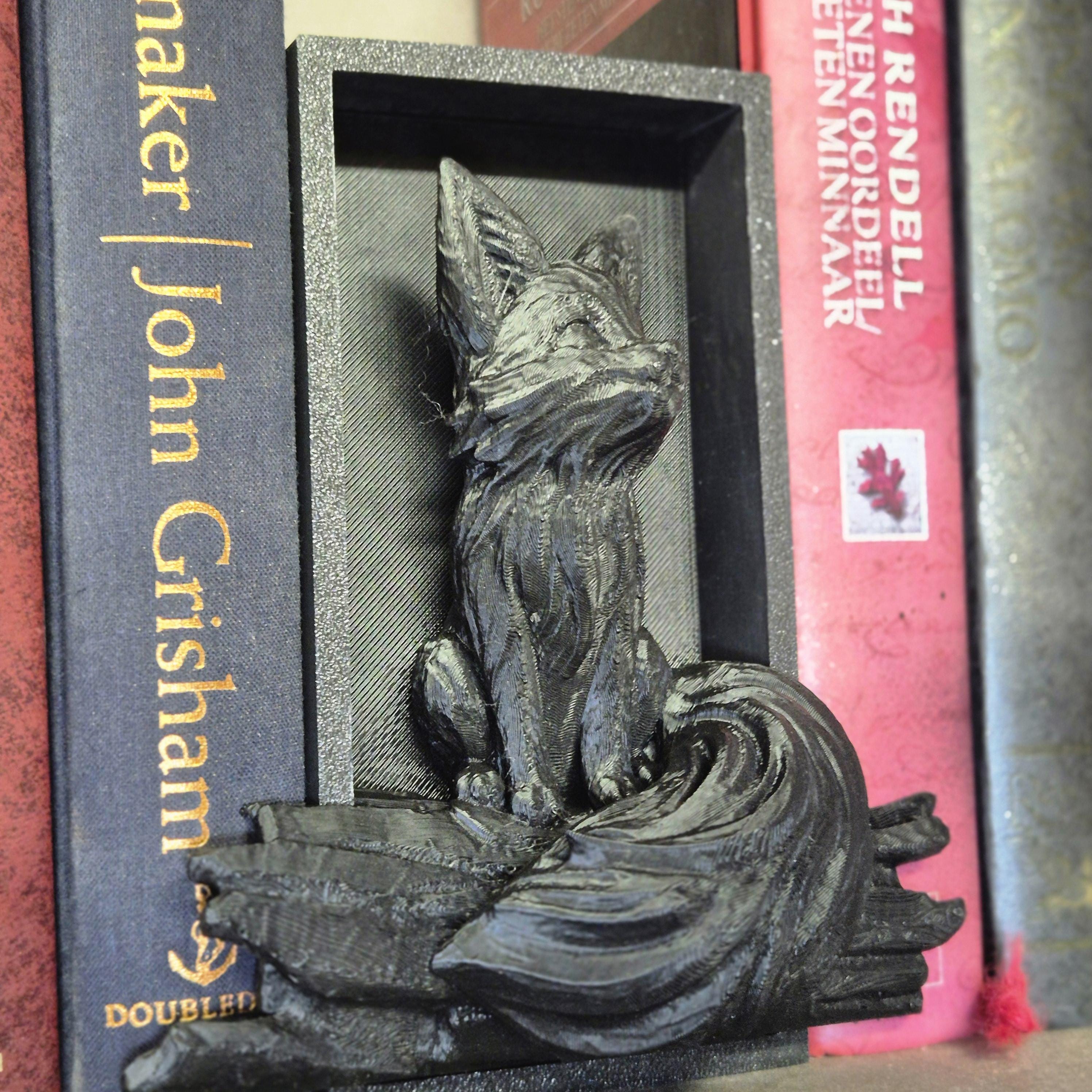 Magical Reading Nook Brown fox Sculpture - Fairy Tale Decor