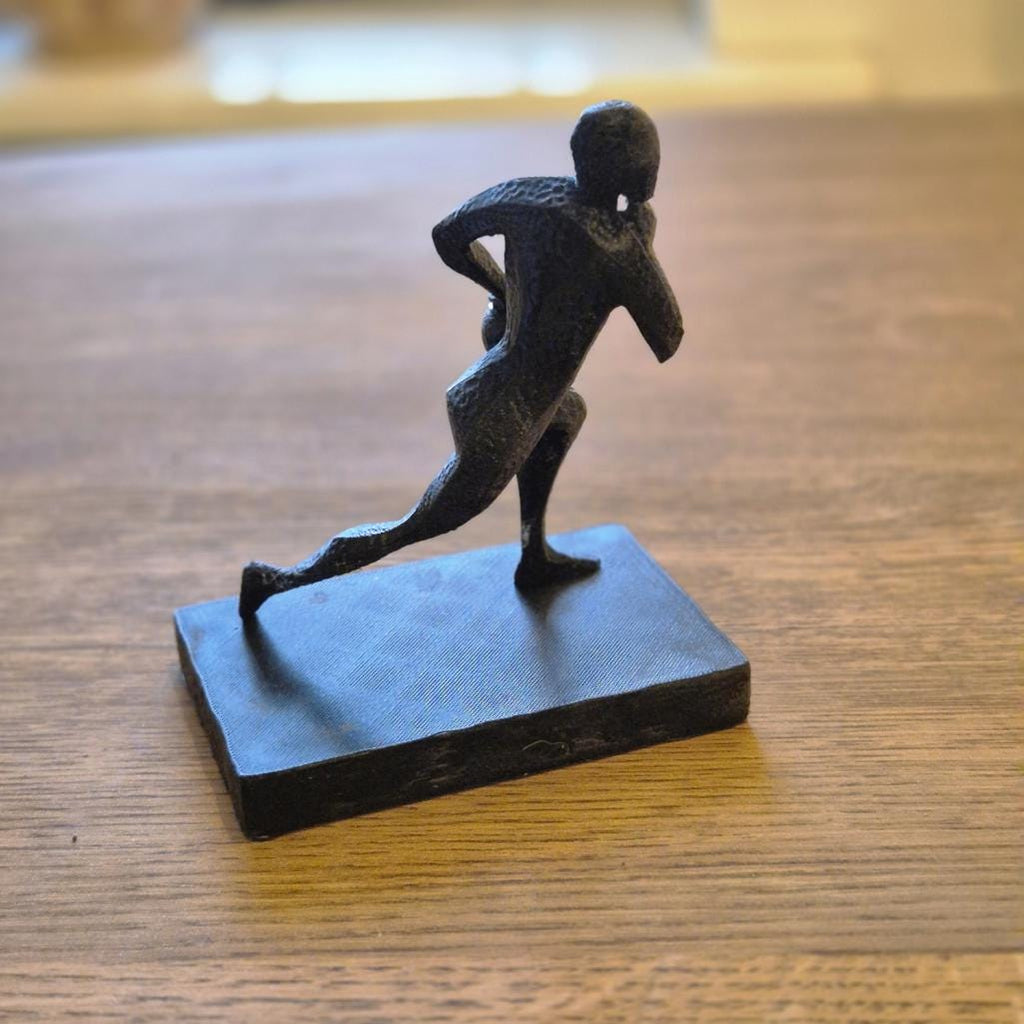 Unique Abstract Figurine - Basketball player gift bookshelf home desk decor
