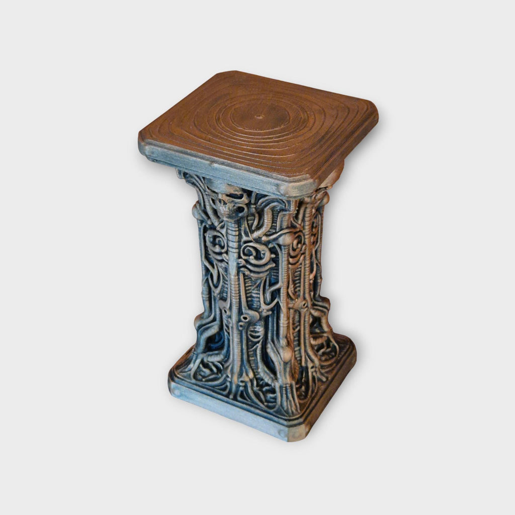 Gothic Biomechanical Pedestal Stand – H.R. Giger Inspired Decor with Skulls & Alien Detail – Dark Fantasy Home Display