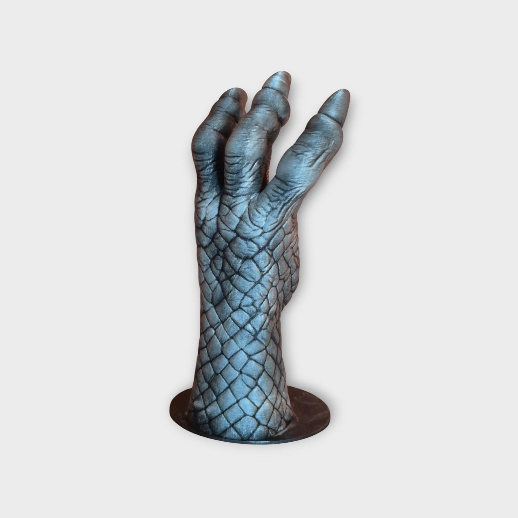 Dragon Claw Controller Stand – Fantasy Gaming Accessory for PS5, Xbox & PC – Unique Gamer Gift, Geek Desk Decor