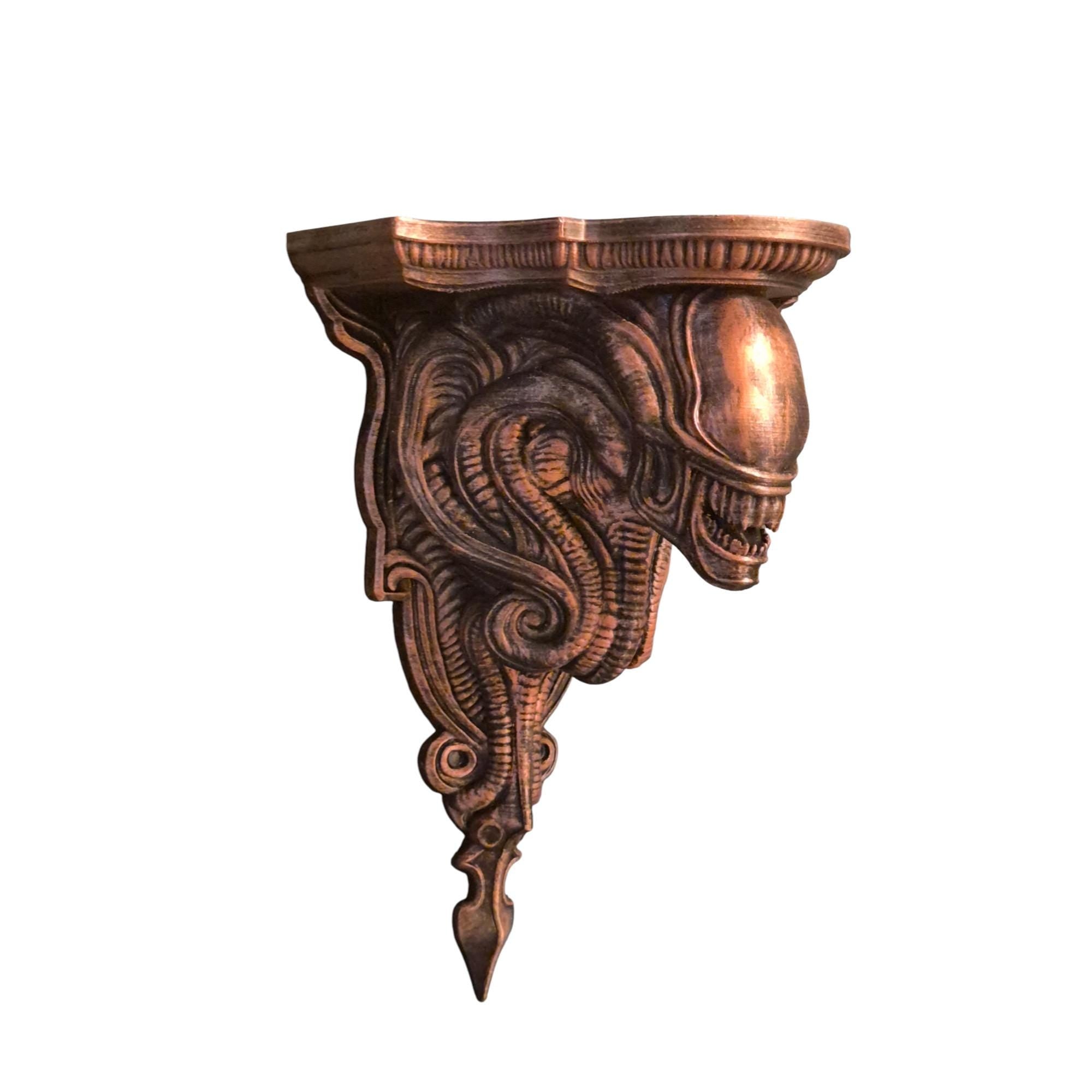 Alien Wall Shelf – Giger-Inspired Biomechanical Skull Wall Bracket – Sci-Fi Gothic Decor – Xenomorph Horror Sculpture Shelf
