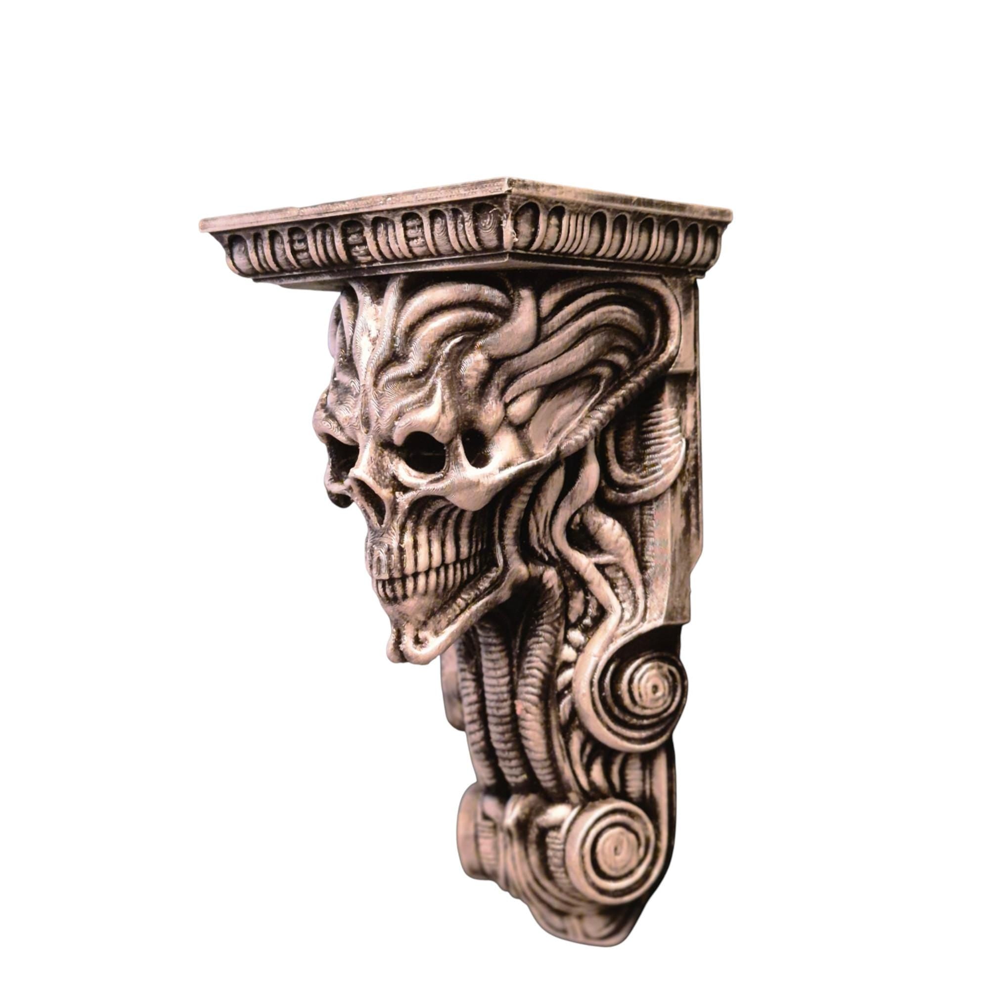 Predator Gothic Wall Shelf – Biomechanical Alien Bracket – Sci-Fi Horror Decor – Hand Painted Xenomorph Hunter Sculpture
