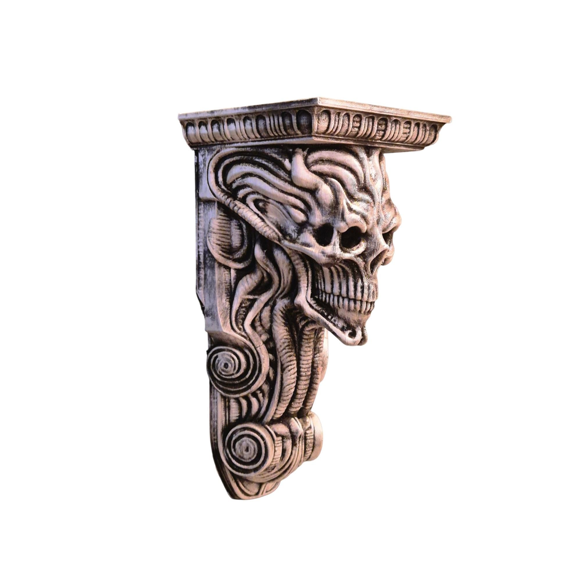 Predator Gothic Wall Shelf – Biomechanical Alien Bracket – Sci-Fi Horror Decor – Hand Painted Xenomorph Hunter Sculpture