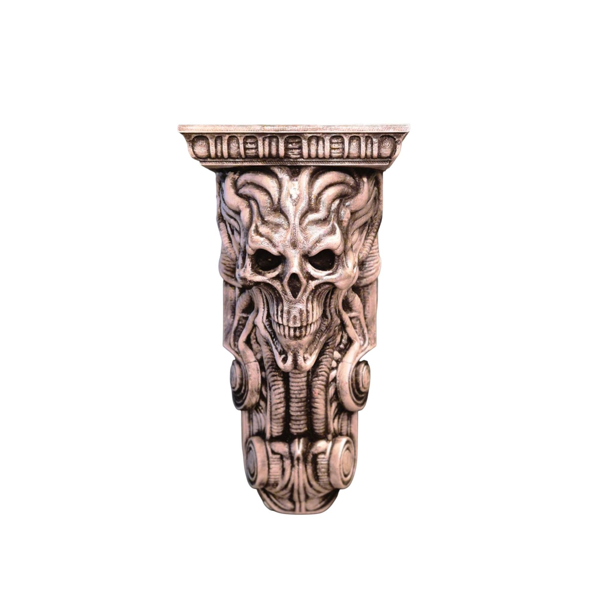 Predator Gothic Wall Shelf – Biomechanical Alien Bracket – Sci-Fi Horror Decor – Hand Painted Xenomorph Hunter Sculpture
