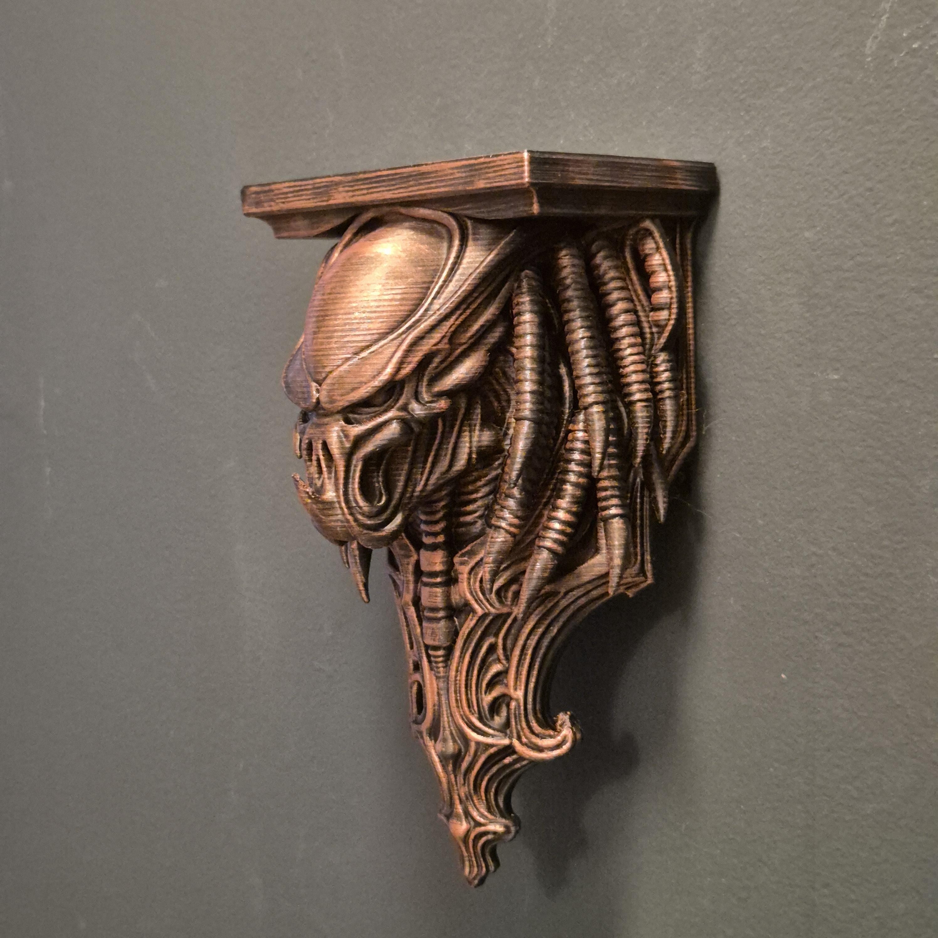 Alien Skull Wall Shelf – Biomechanical Giger-Inspired Wall Bracket – Sci-Fi Horror Shelf Decor – Gothic Xenomorph Art Sculpture