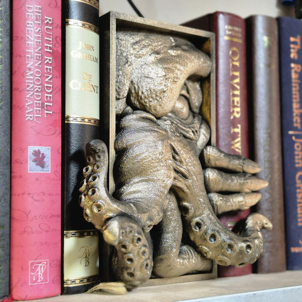 Unique Cultist Book Nook - 3D Printed bookshelf fantasy decor bookend