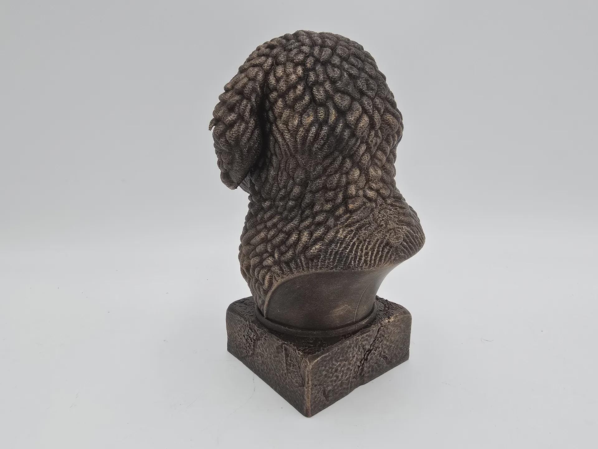 Büste einer spanischen Wasserbüste, Hundestatue – Wohndeko, Hundeliebhaber, Geschenk für ihn oder sie, handbemalt