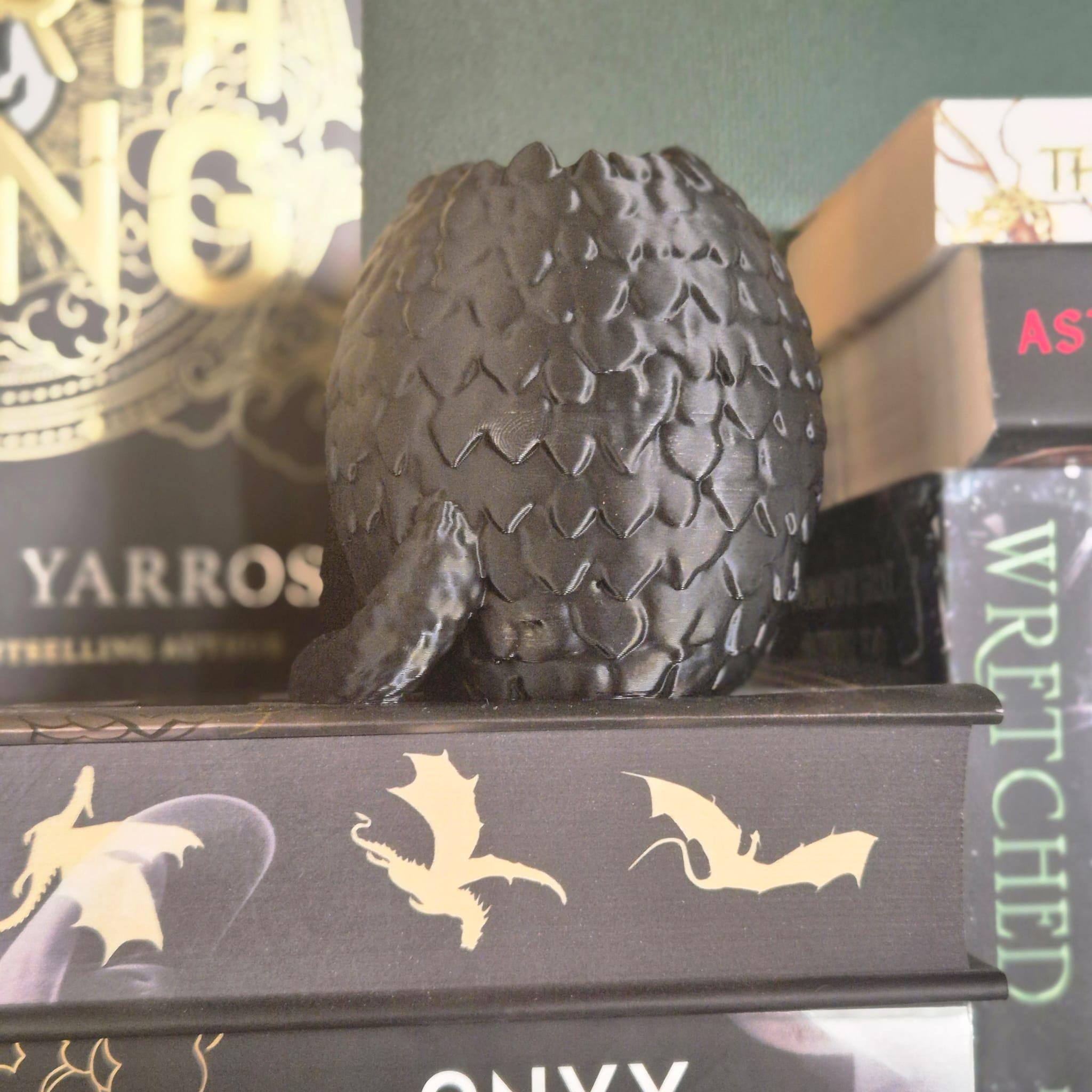 Dragon Egg Tealight Candle Holder – Fantasy Home Decor, Handcrafted Dragon Egg Sculpture, Unique Gift for Fantasy Lover