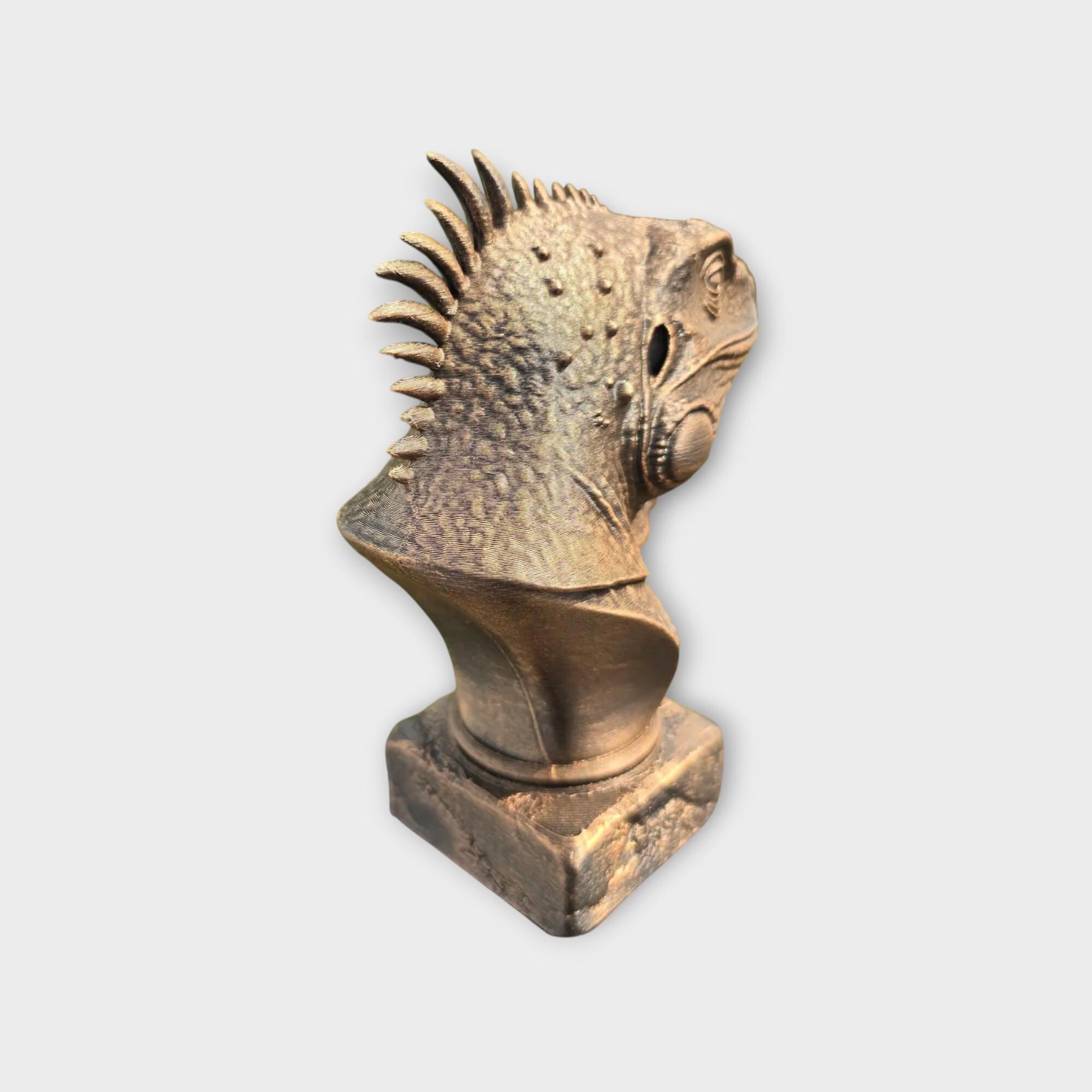 Bust of a Horned Lizzard statue - home decor animal lover gift him her handpainted ornament
