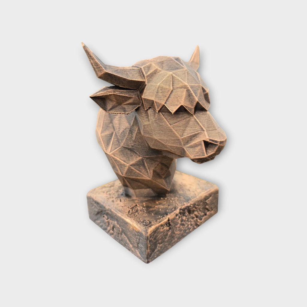 Bust of a Highland Cow Low Poly statue - home decor animal lover gift him her handpainted ornament