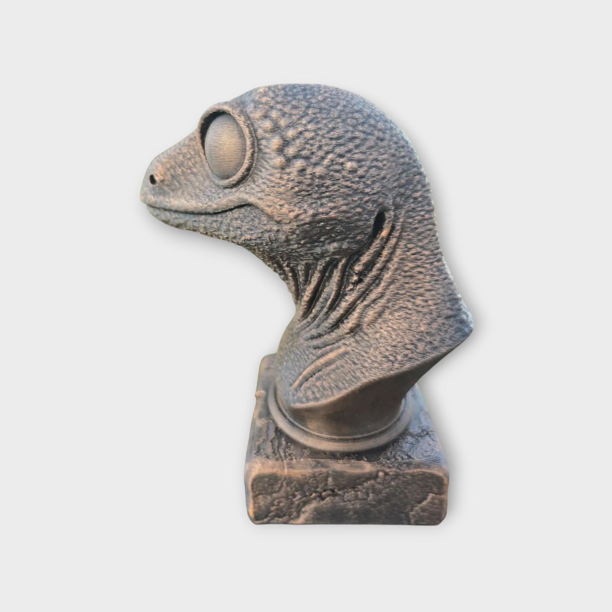Bust of a Gecko statue - home decor animal lover gift him her handpainted ornament
