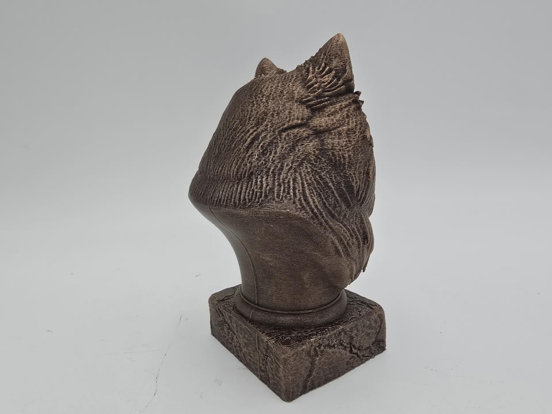 Bust of a pompsky bust bust dog statue - home decor dog lover handpainted ornament