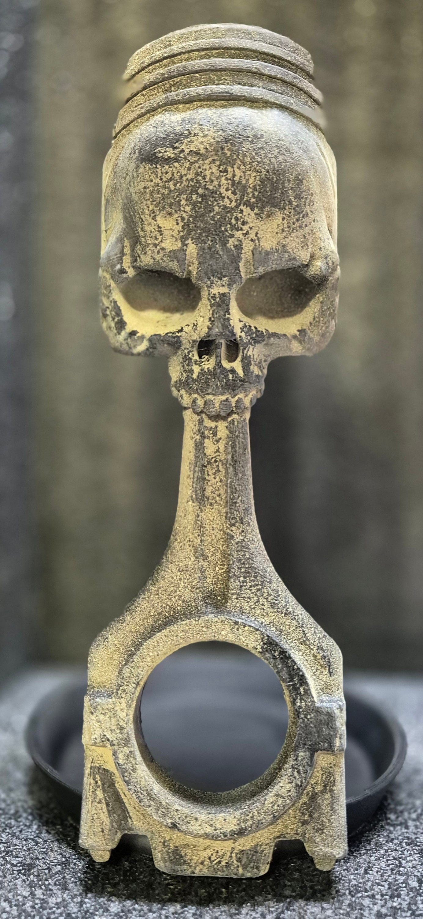 Skull Headphone Stand - 3D Printed Gothic Decor