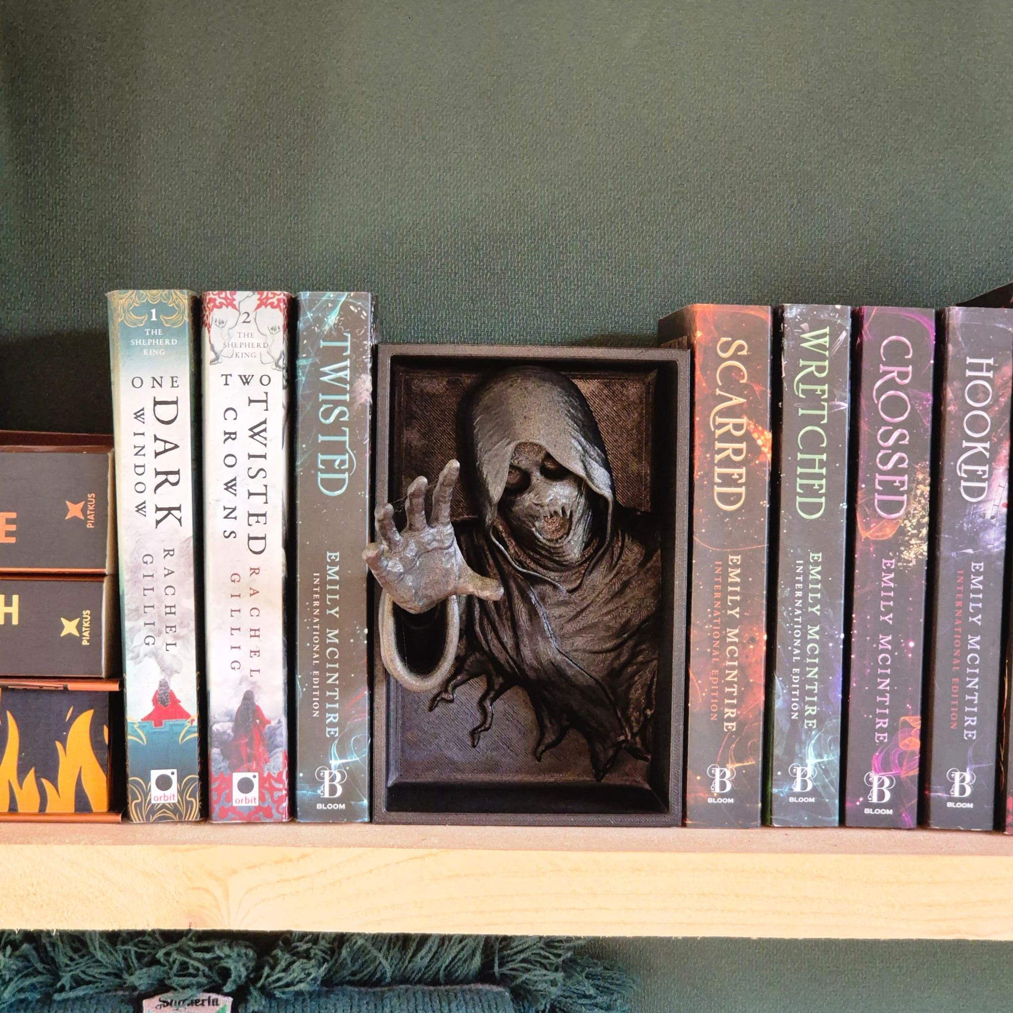 Dementor book nook -- ideal gift for a Potterhead