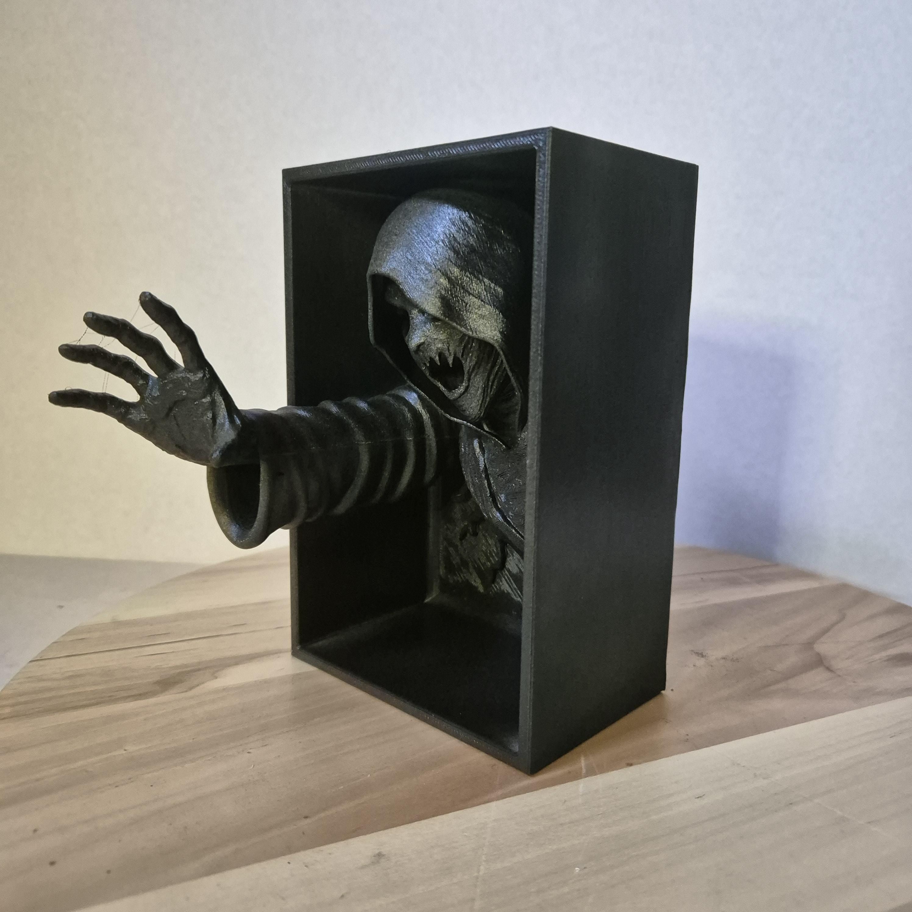 Dementor book nook -- ideal gift for a Potterhead