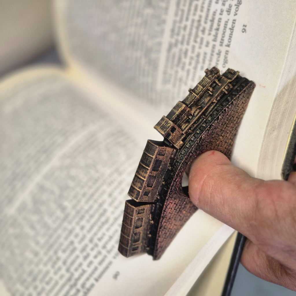 Train Handmade Page Holder | Thumb Book Holder | Perfect Gift for Book Lovers | Reading Aid for Comfortable Reading | Bookworm Gift
