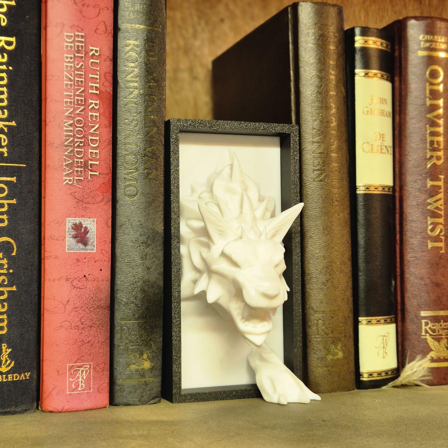 Wolf's Den - Book Nook Insert bookshelf decor