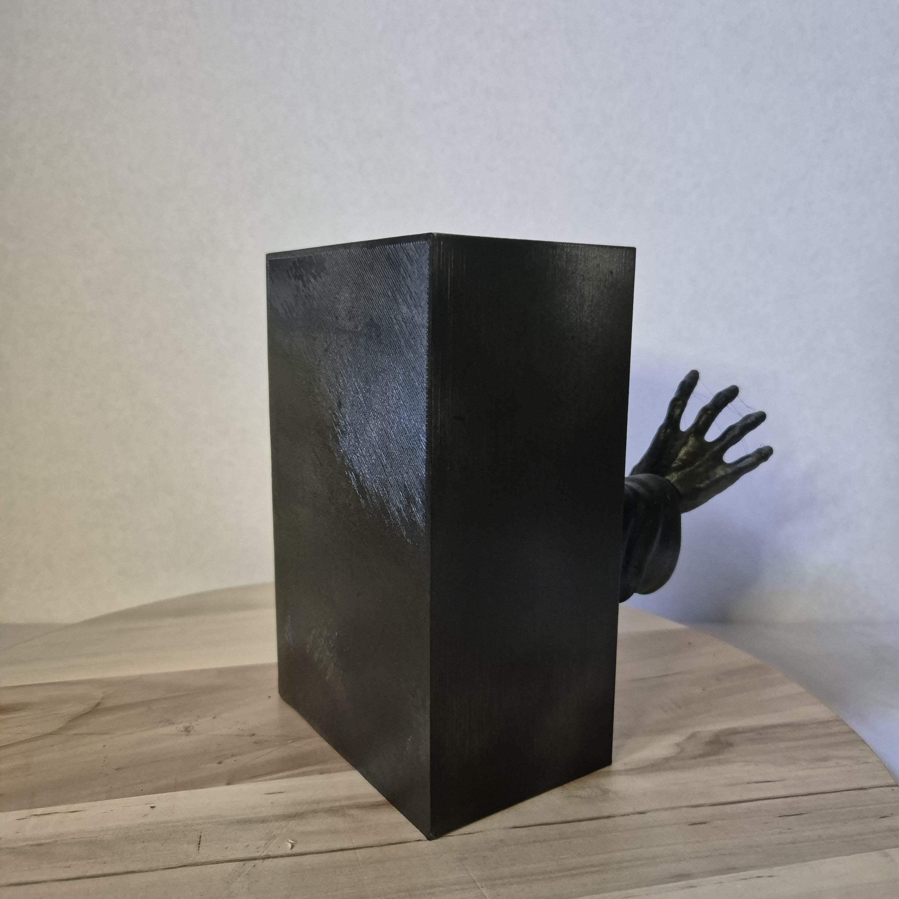Dementor book nook -- ideal gift for a Potterhead