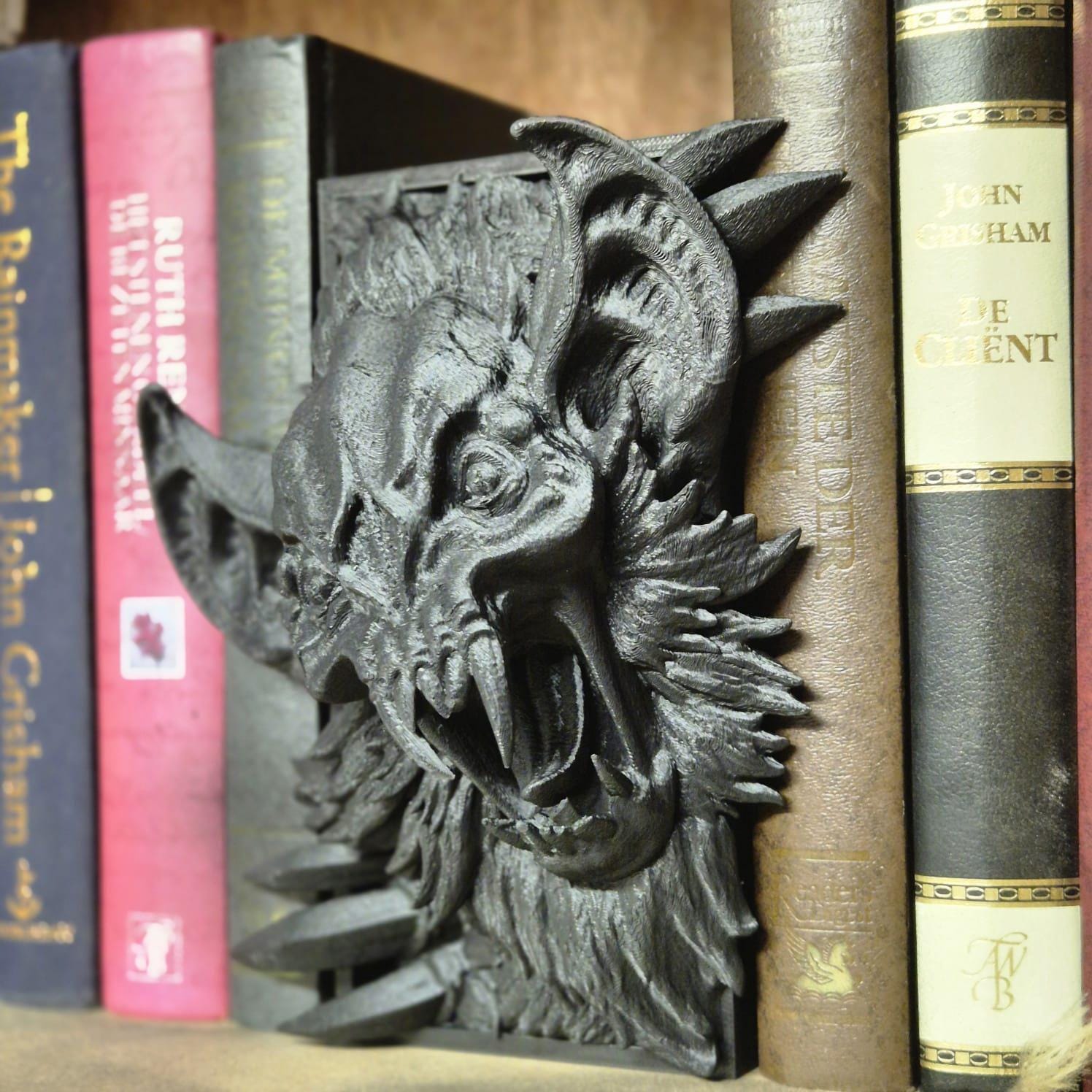 Unique Handcrafted bat Book Nook | Mystical bat Bookend | Fantasy Bookshelf Decor