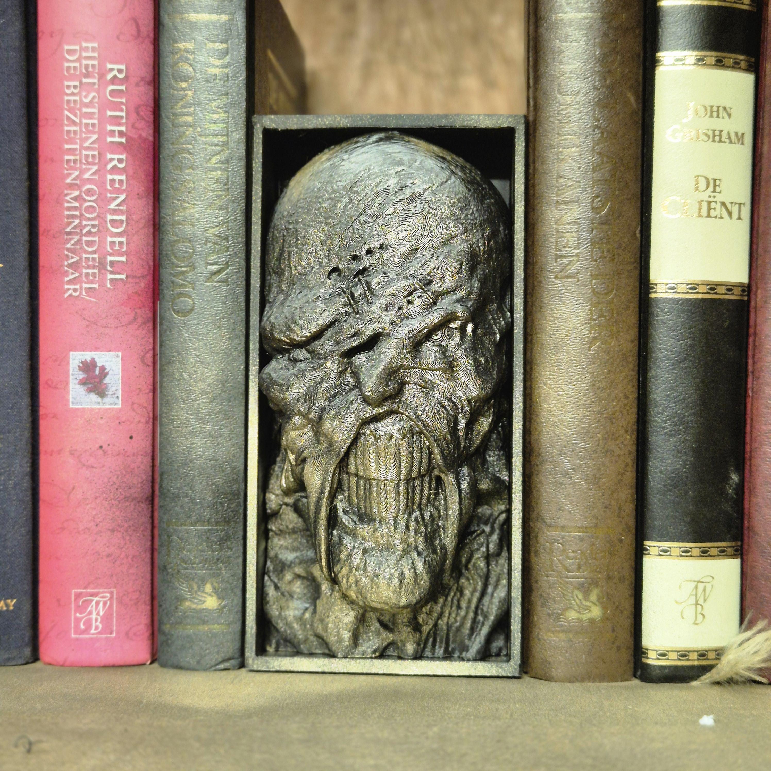 Mummy’s Mystical Book Nook: An Egyptian Tomb for Your Books