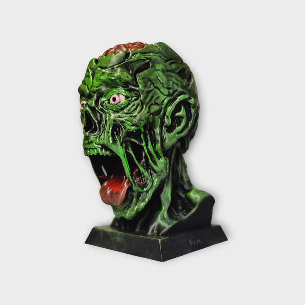 Zombie head Dice Tower - Dungeons & Dragons Accessory DnD game
