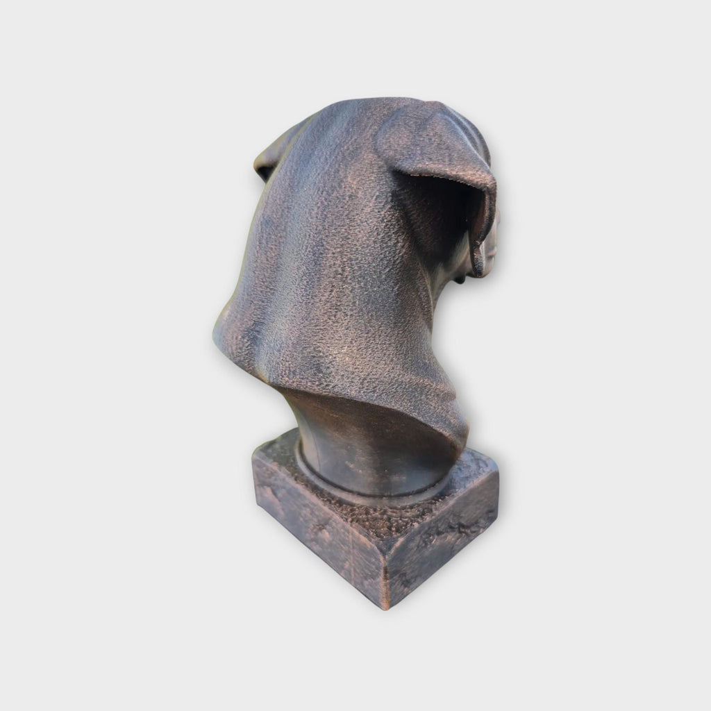 Bust of a german shorthaired pointer statue - home decor dog lover gift him her handpainted ornament