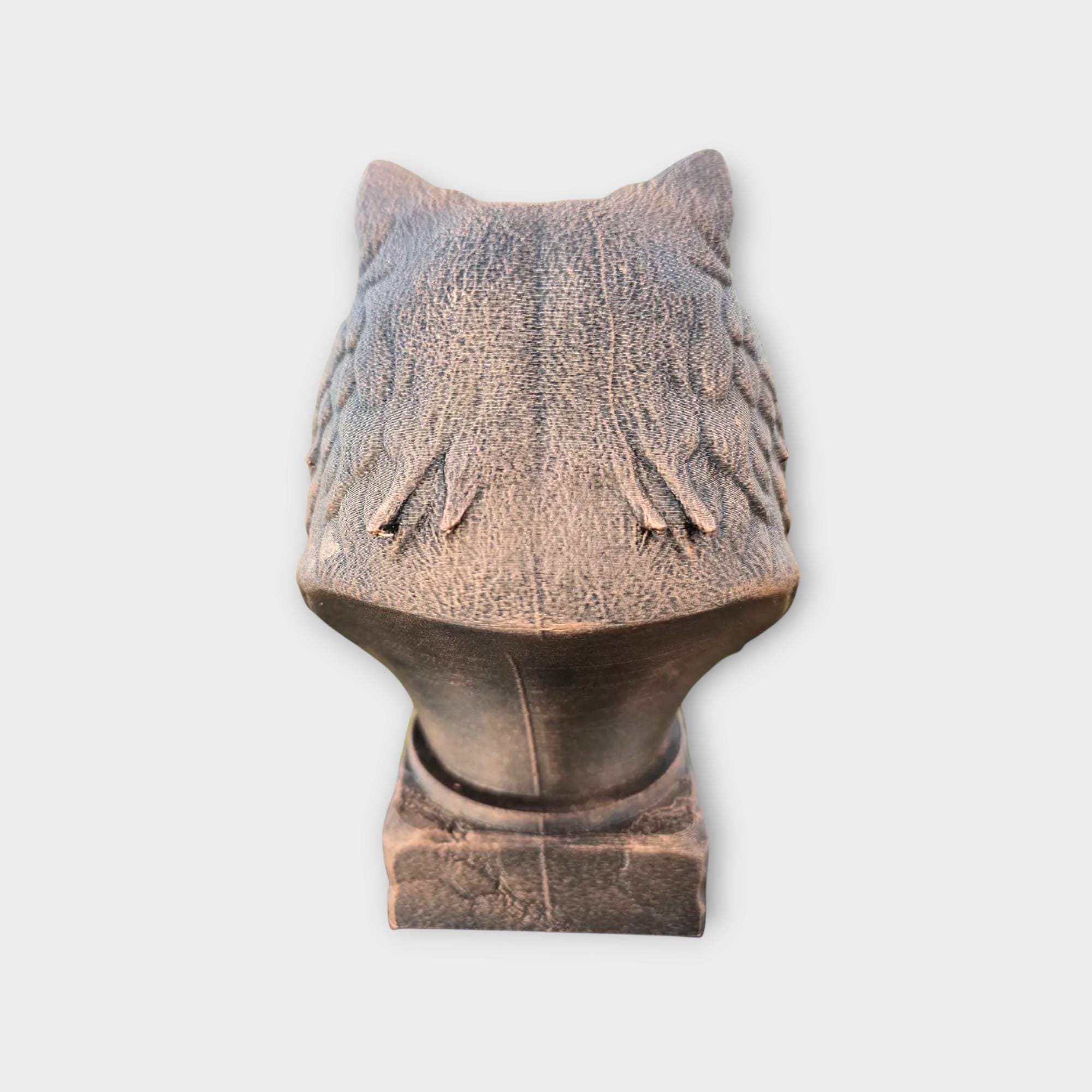 Bust of a Britisch long hair cat statue - home decor cat lover gift him her handpainted ornament