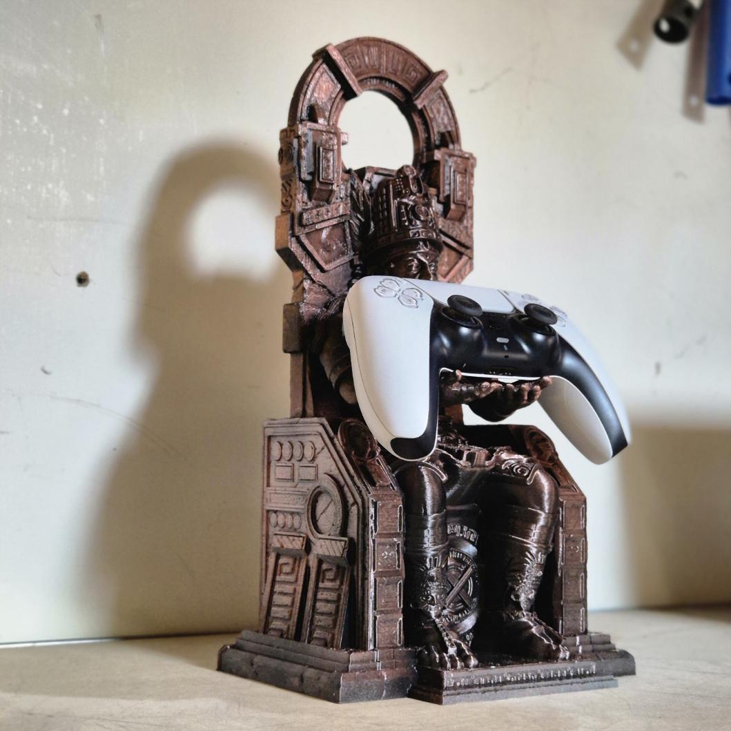 Aztec Controller Holder - Ancient Design Meets Modern Gaming