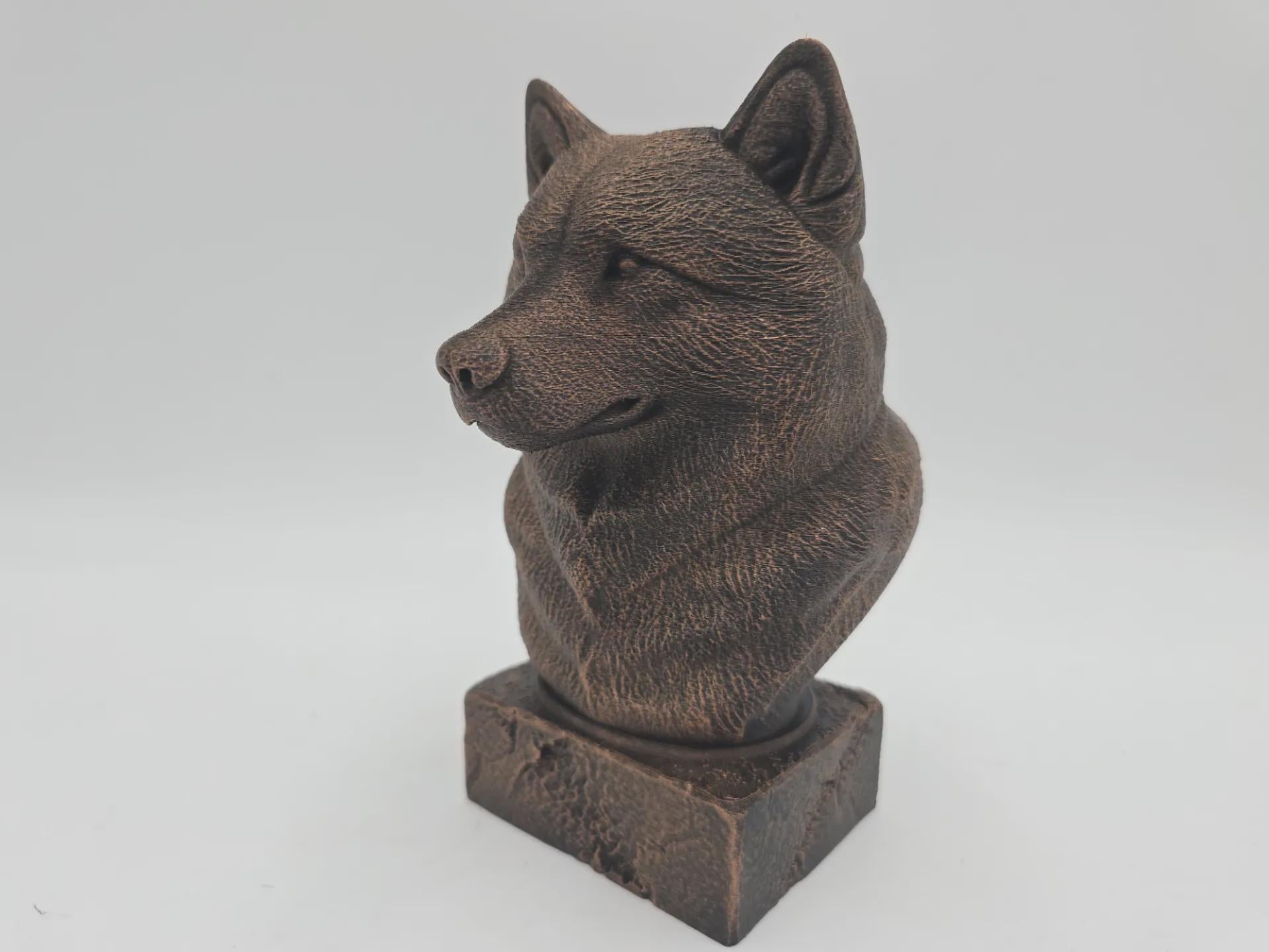 Bust of a alaskan malamute dog statue - home decor dog lover handpainted ornament