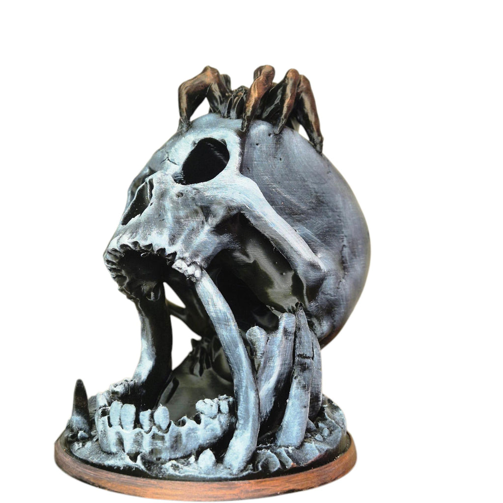 Death kiss on Dice Tower - Dungeons & Dragons Accessory DnD game