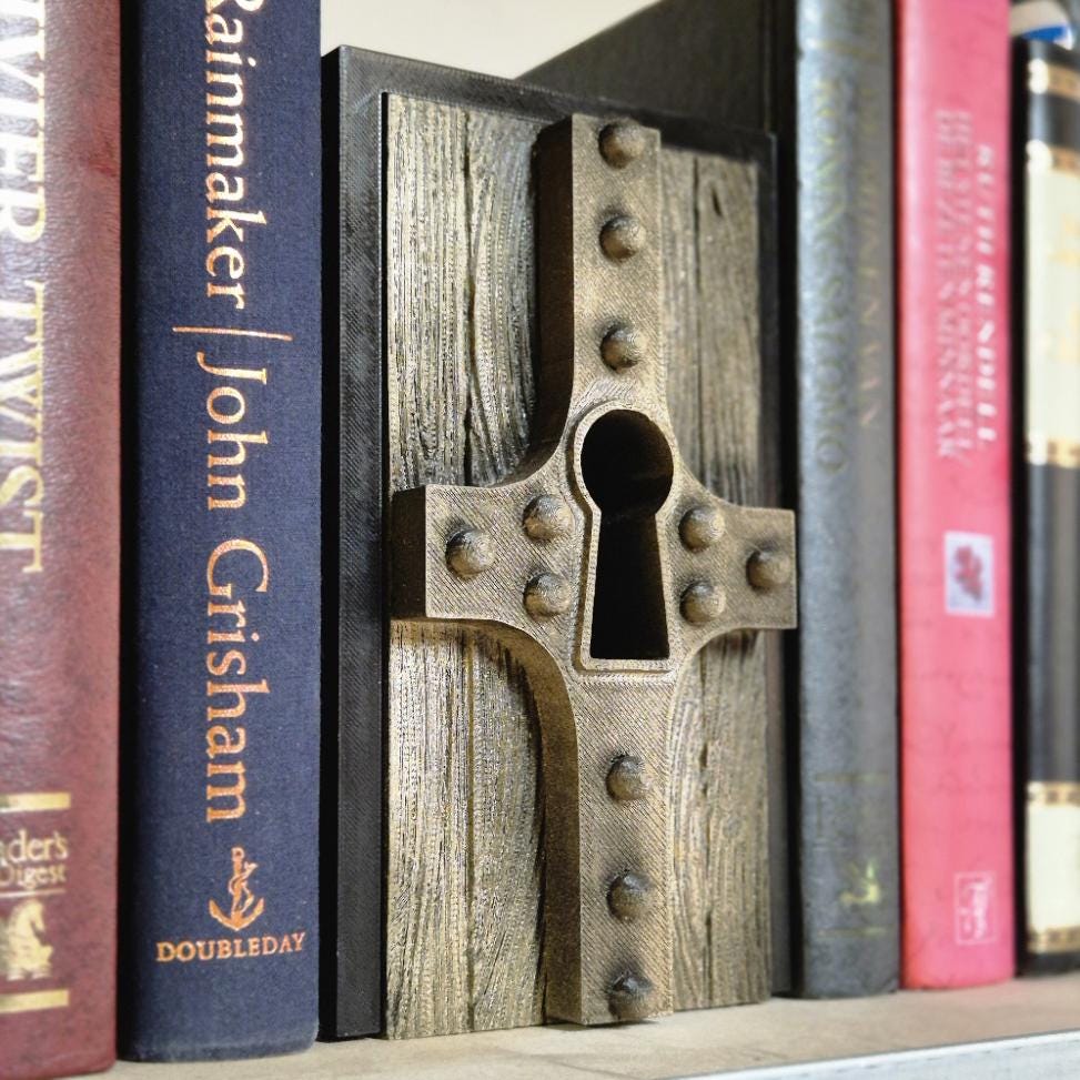 Keyhole Book Nook - 3D Printed Mystery Decor