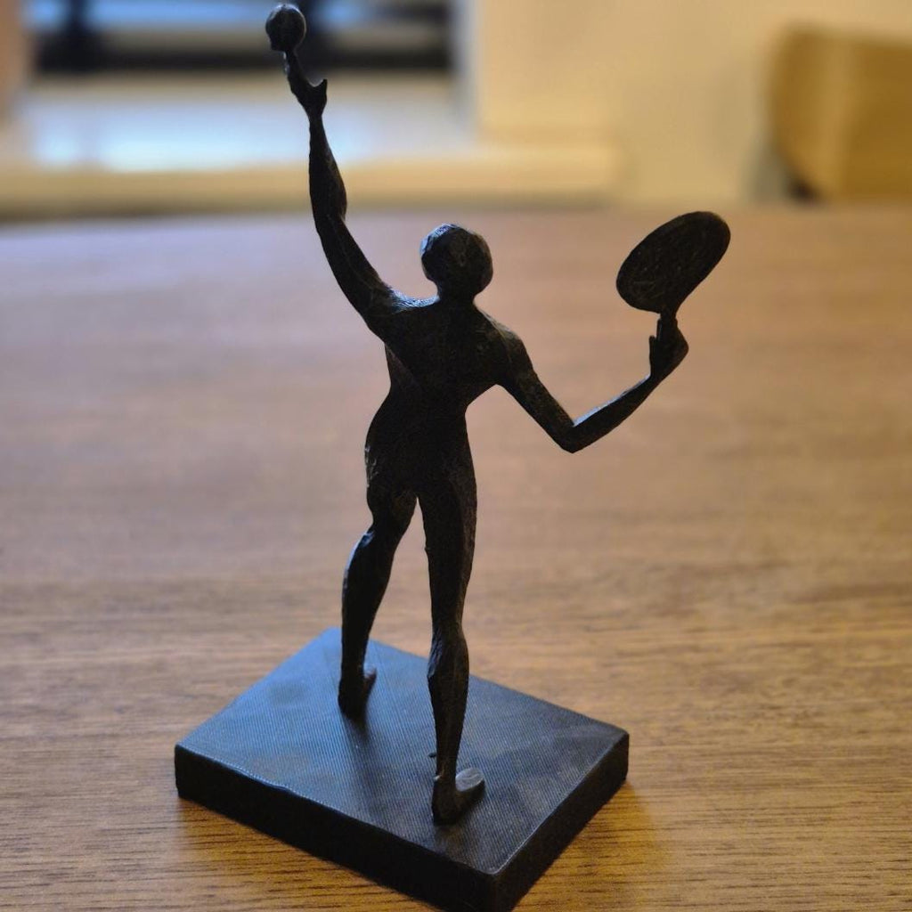 Einzigartige abstrakte Figur – Tennisspieler Geschenk Bücherregal Schreibtischdeko