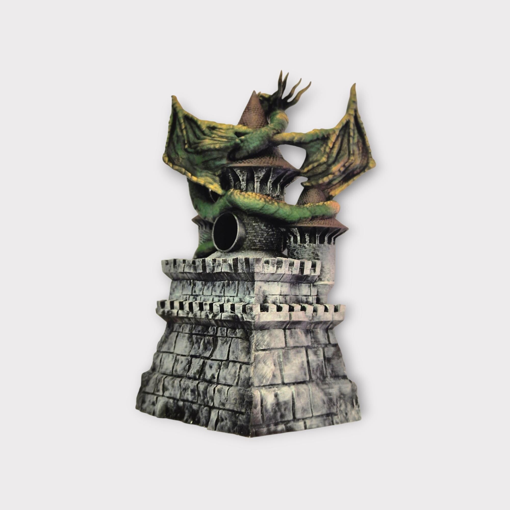 Drache auf Würfelturm - Dungeons &amp; Dragons Zubehör DnD Spiel