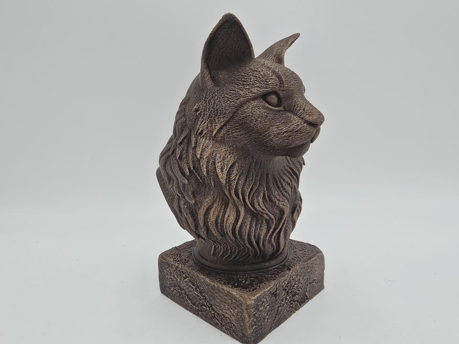 Bust of a Maine Coon Cat bust statue - home decor cat lover handpainted ornament