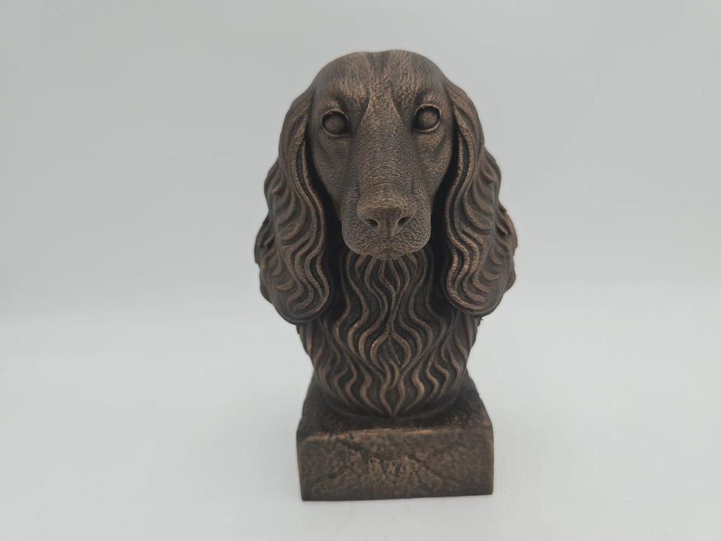 Büste einer langhaarigen Dackelbüste, Hundestatue – Wohndeko, Hundeliebhaber, handbemaltes Ornament