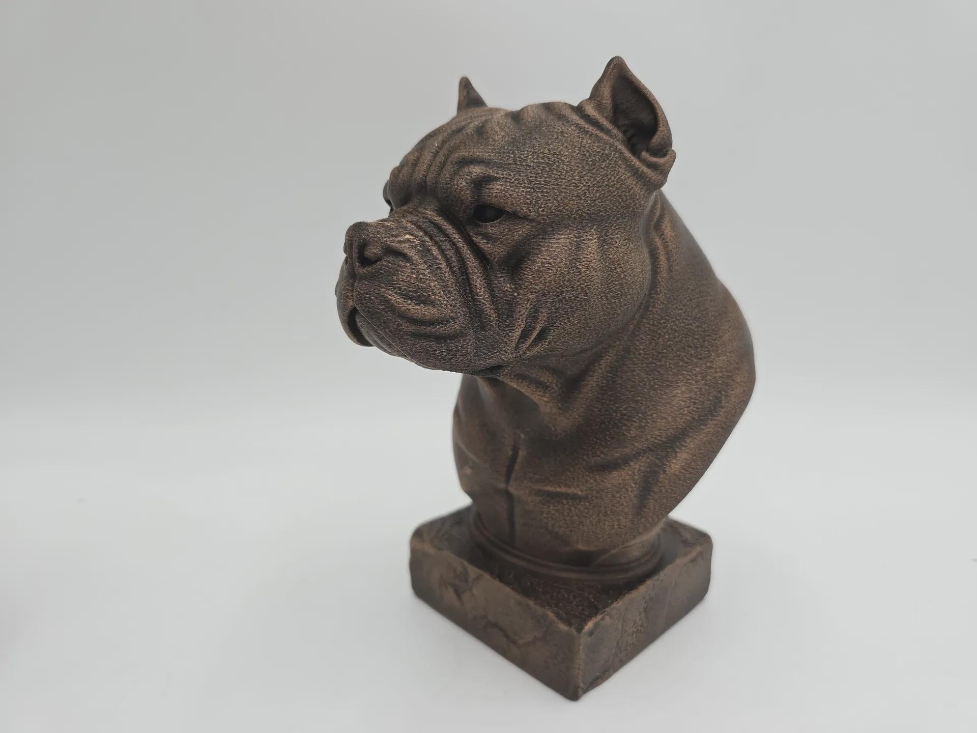 Büste einer American Bully-Hundestatue – handbemaltes Ornament für Hundeliebhaber