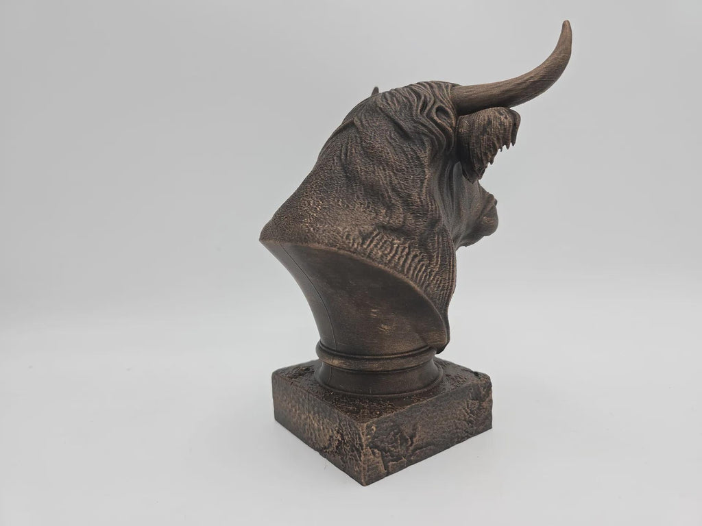 Büste einer Highland-Kuh-Statue – Wohndeko, Kuhliebhaber, handbemaltes Ornament