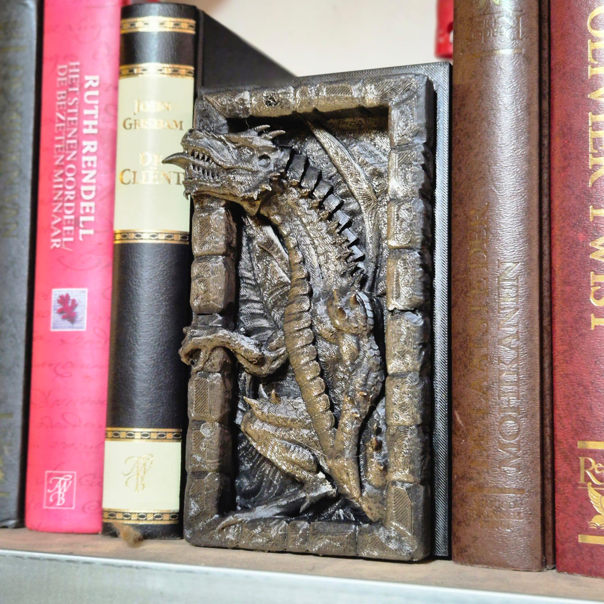 Fantasy Dragon Wandbuch Nook - 3D-gedruckter Kletterer