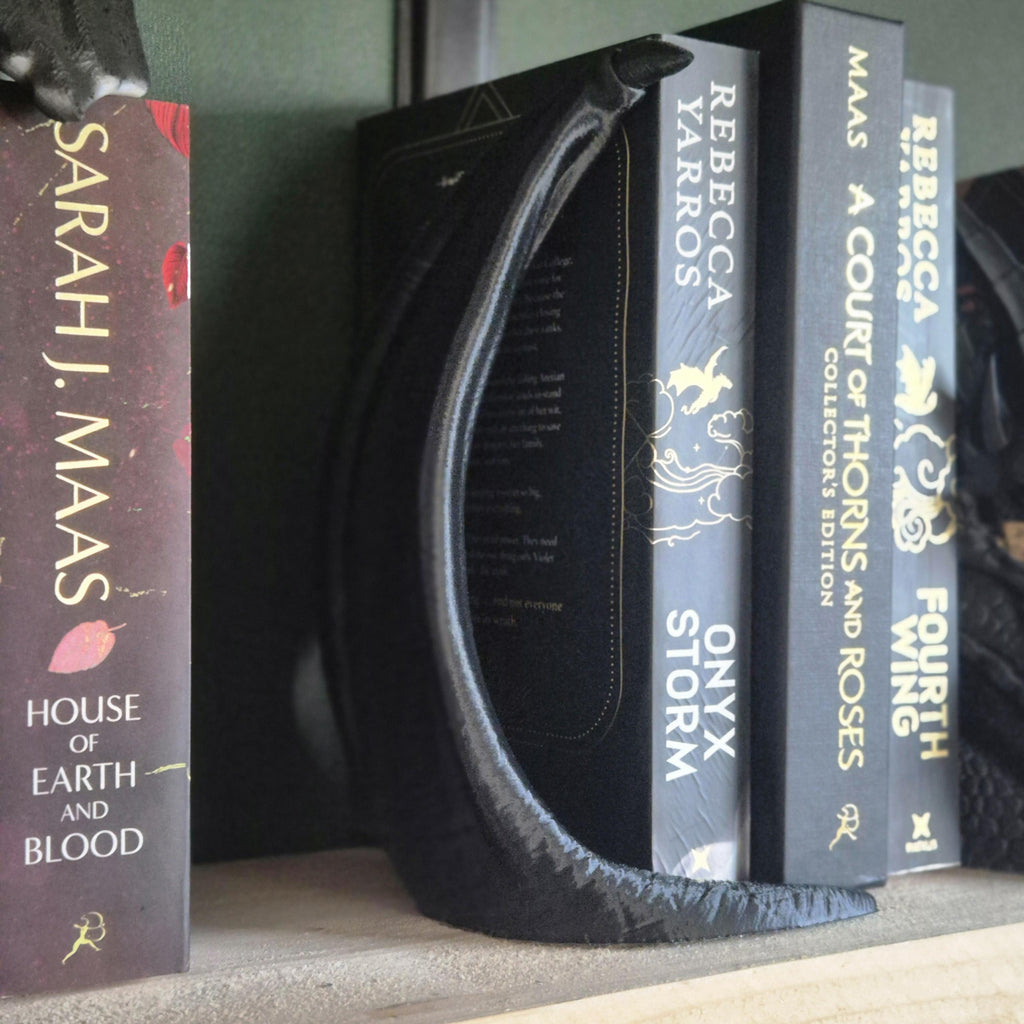 Black Dragon Head and Wings Bookends - Fantasy Set forth Onyxstorm Decor Gift