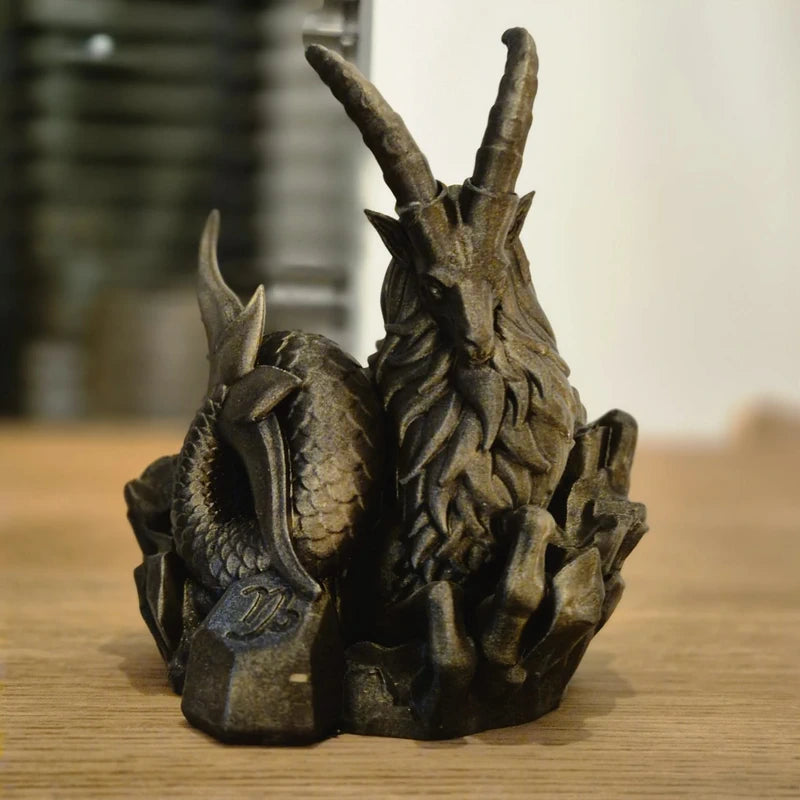 Elegante Steinbock-Tierkreisfigur - Handgefertigte Astrologie-Kunst - Geburtstagsgeschenk
